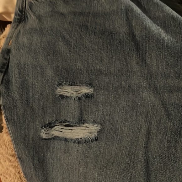 Old Navy Slouchy Taper Jeans! High Rise! BRAND NEW WITH TAGS! - Picture 5 of 6